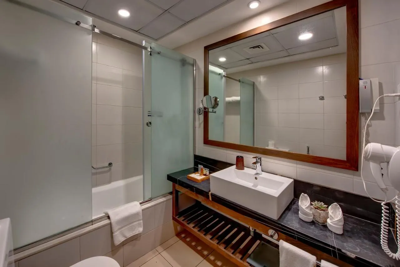 Class Hotel Apartments Dubai 4*,