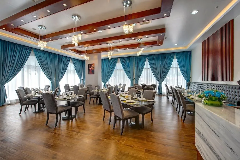 Class Hotel Apartments Dubai 4*,