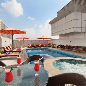 https://ramada-deira.sharjah-hotels.com
